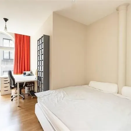 3 Zimmer, 3 Bath Marion アパート フランクフルト
